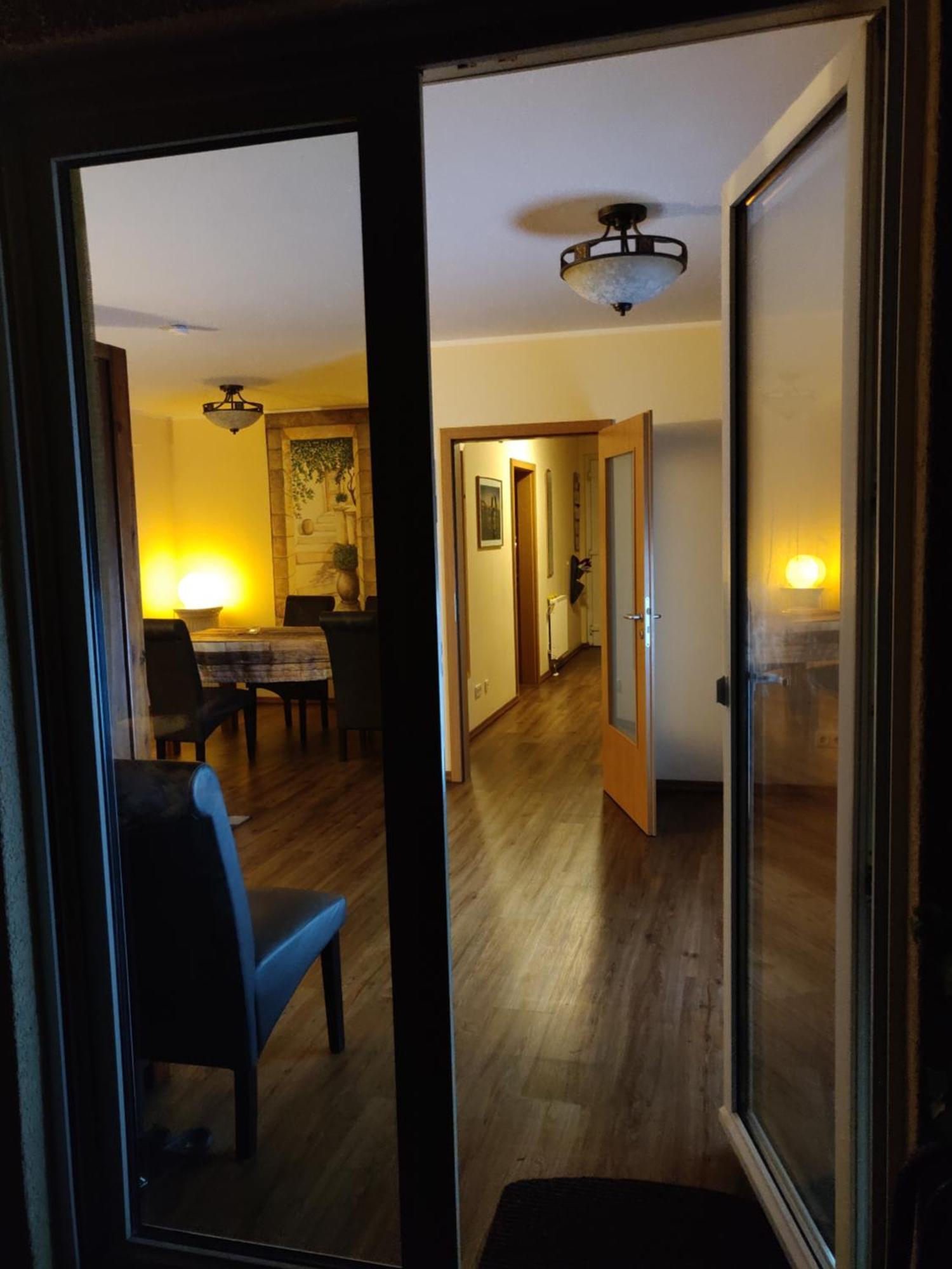 Modern Townhouse, Quiet And Close To The Centre. Casa vacanze